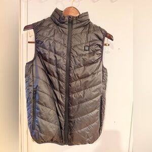 Black Quilted Vest with Zipper.  USB Power for Extra Warm